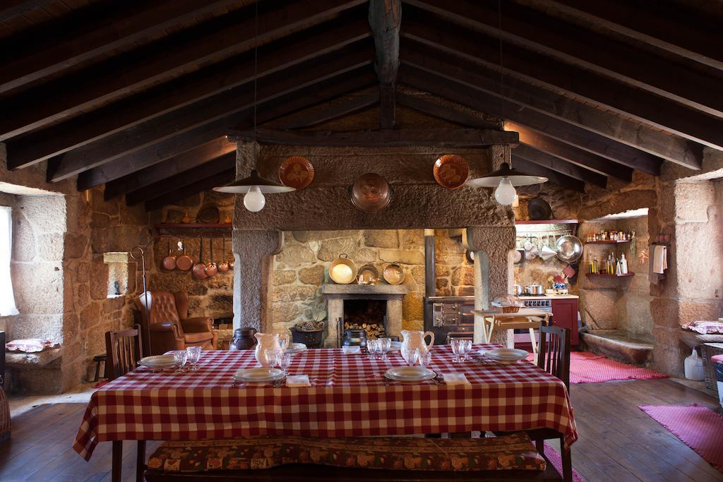Gasthaus Casa De Darei Mangualde Zimmer foto