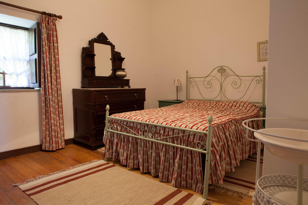 Gasthaus Casa De Darei Mangualde Zimmer foto